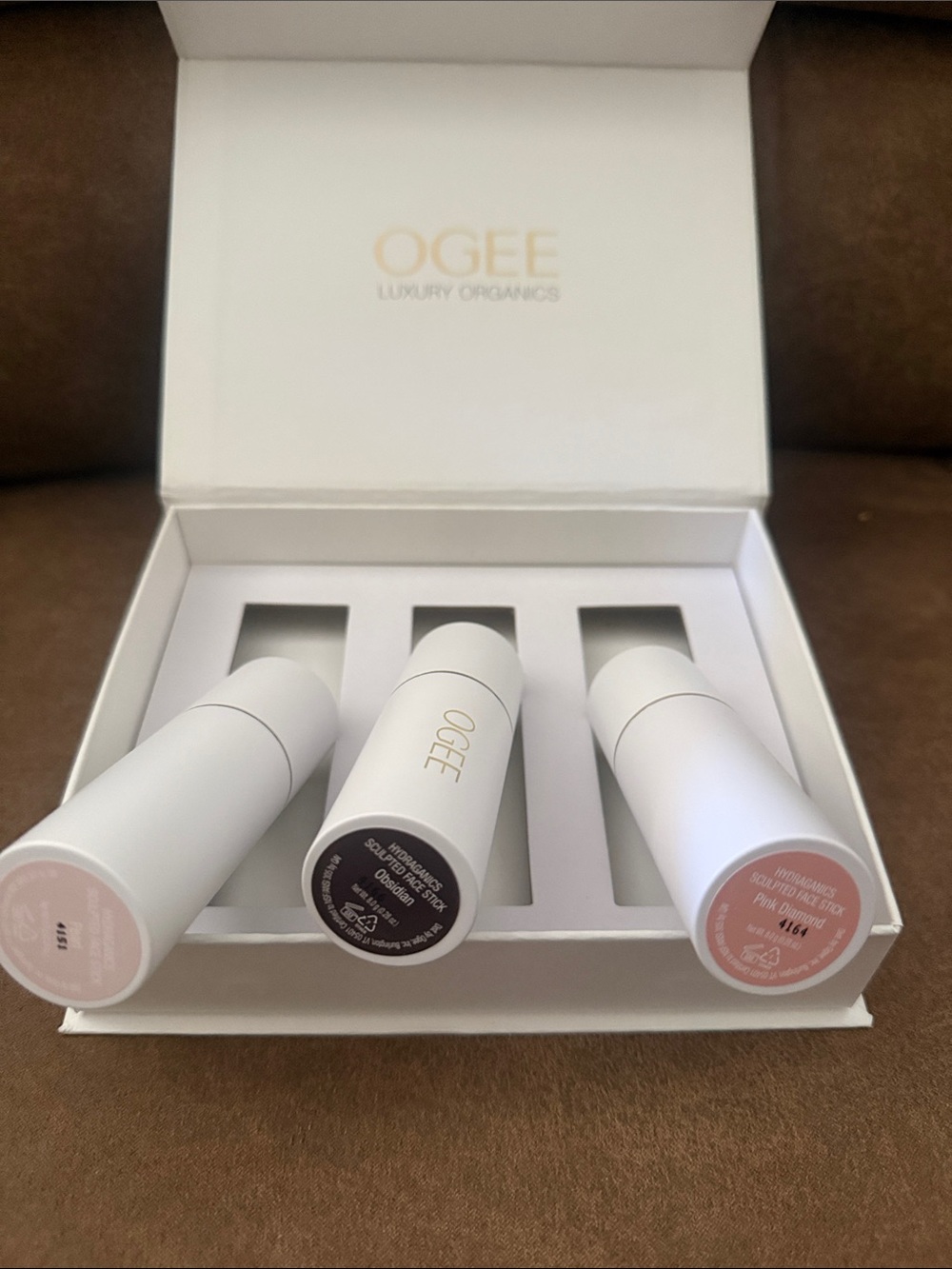 OGEE Cream Bronzer & Contour Stick – Soft Pink & Neutral Shades